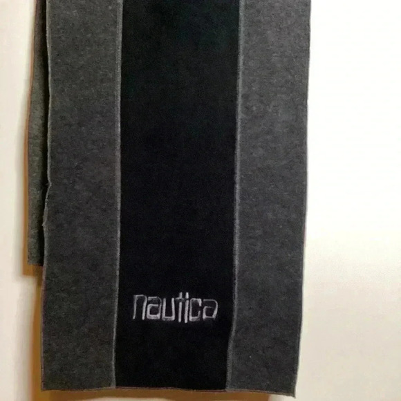 Nautica Fleece Scarf - OS - Black and Gray - Very warm - Picture 1 of 7